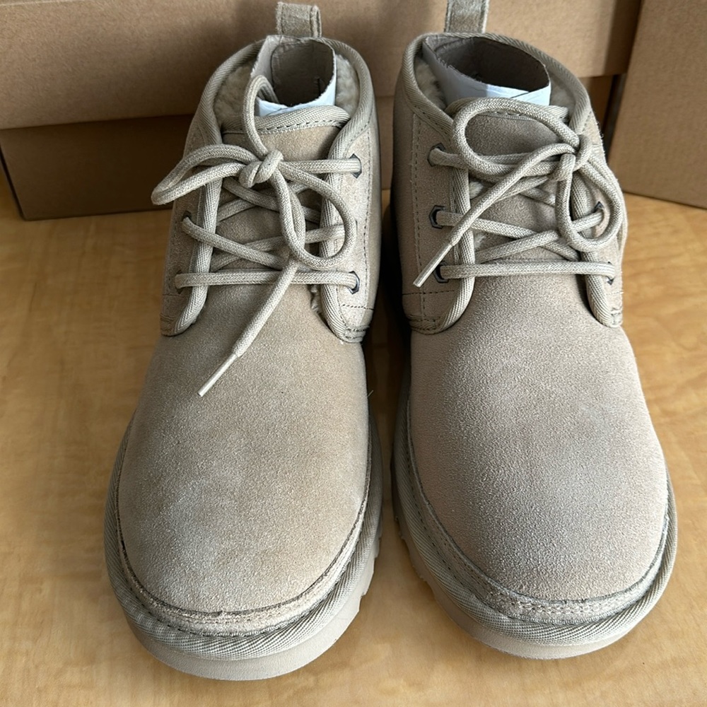 Ugg Women’s Neumel Boot
